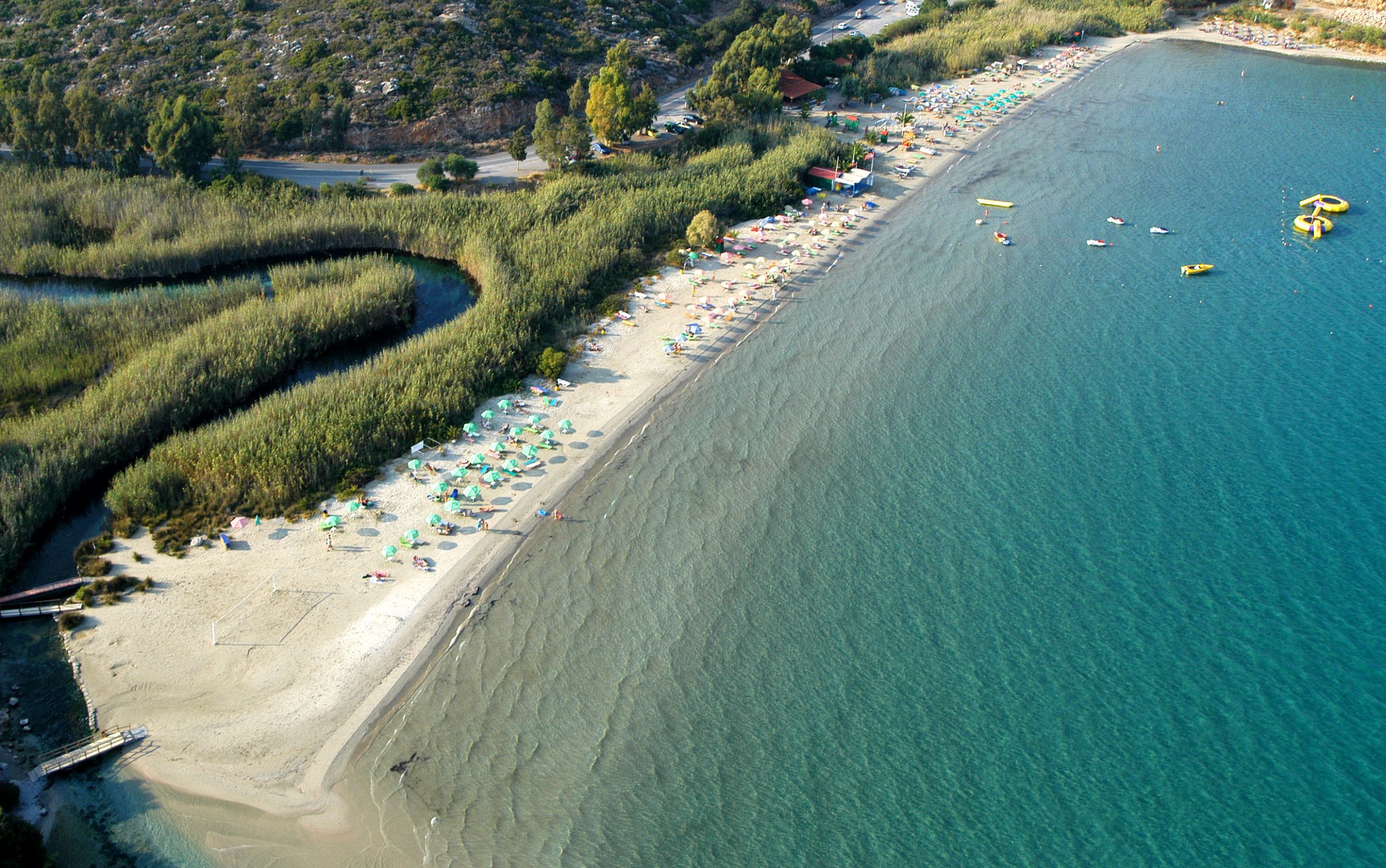 2+1 λόγοι για να επισκεφθείς φέτος την Ελούντα.