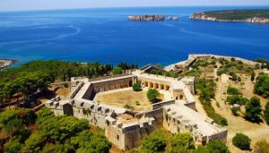Κάστρα και οχυρά της Μεσσηνίας: Το Νιόκαστρο της Πύλου